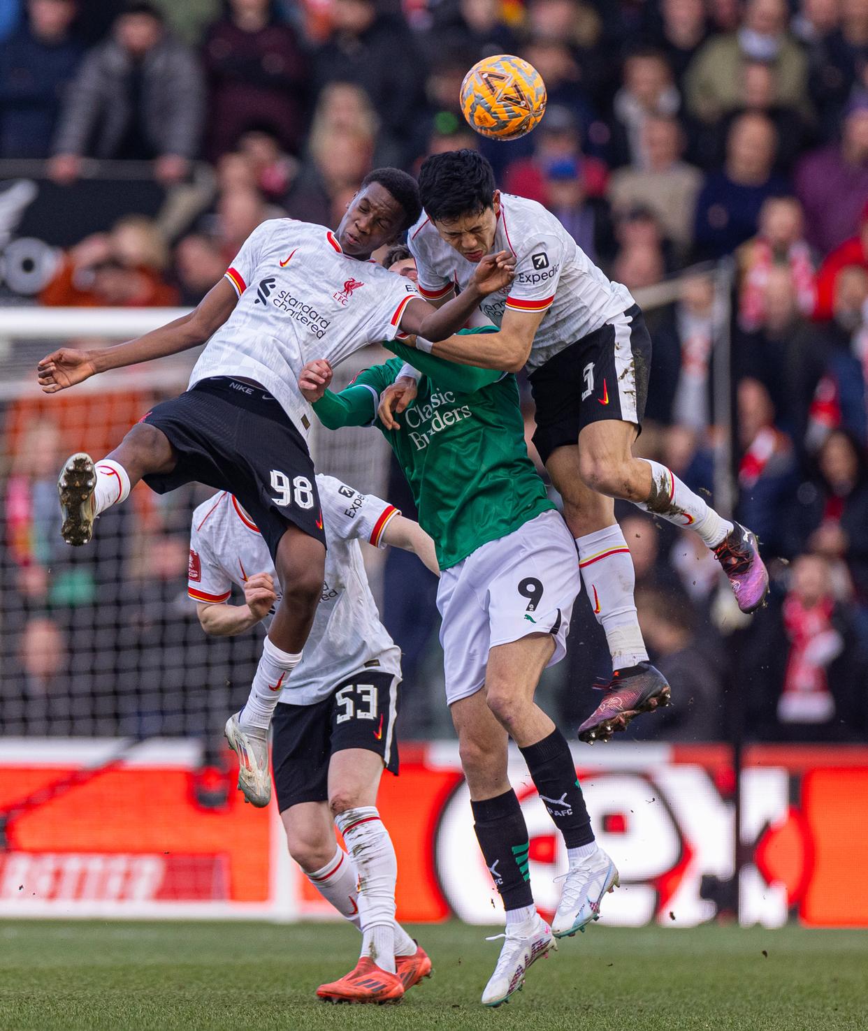 葡萄牙体育发布备战花絮，今晨强势反弹，足总杯任务艰巨，高层口径保持一致(辉煌1一5大樱桃品种介绍)