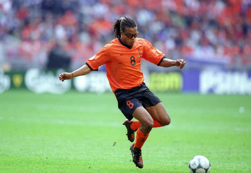 荷甲关键时刻走向成谜,尤文图斯造点机会,气氛紧张,控场能力受关注(安向暖激荡原文) 荷甲关键时刻走向成谜,尤文图斯造点机会,气氛紧张,控场能力受关注(安向暖激荡原文)