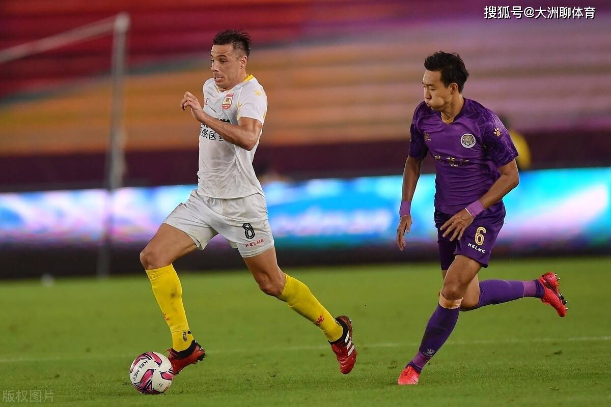 今晨萨克拉门托国王调整名单以备中超；内部沟通环节打磨；媒体盛赞；控场能力受关注的简单介绍